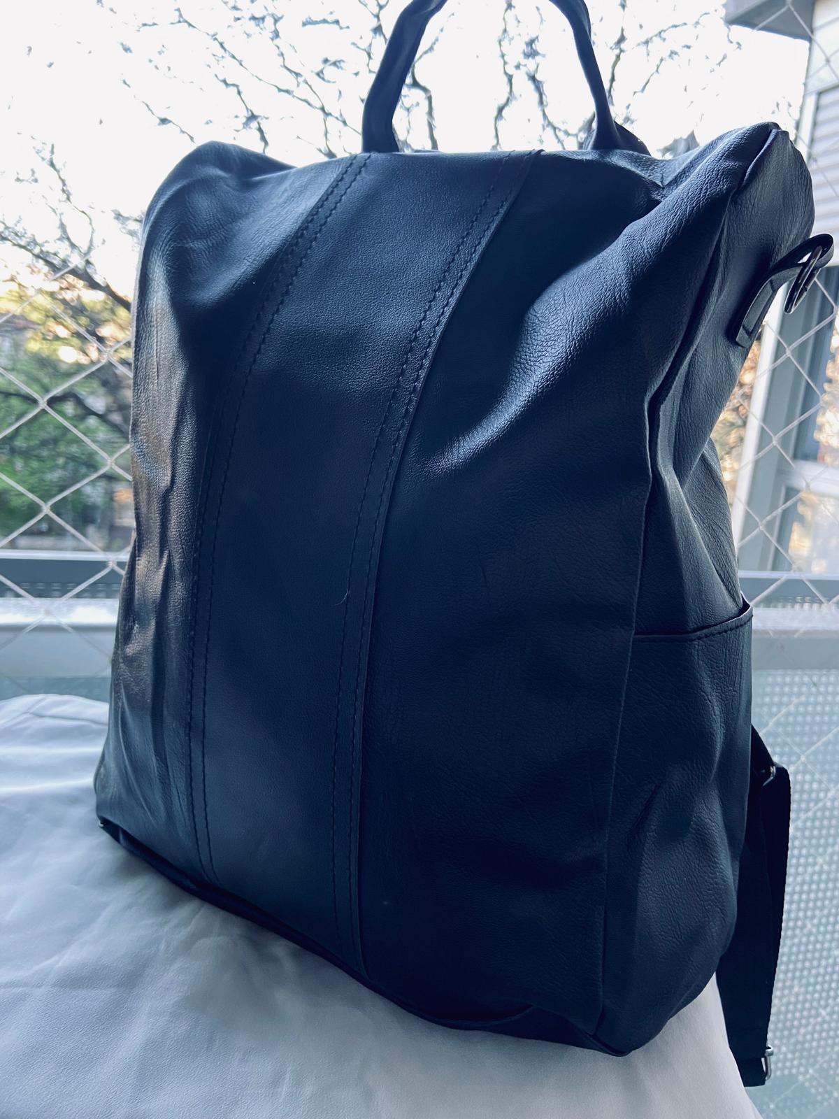 Cartera–mochila 2 en 1