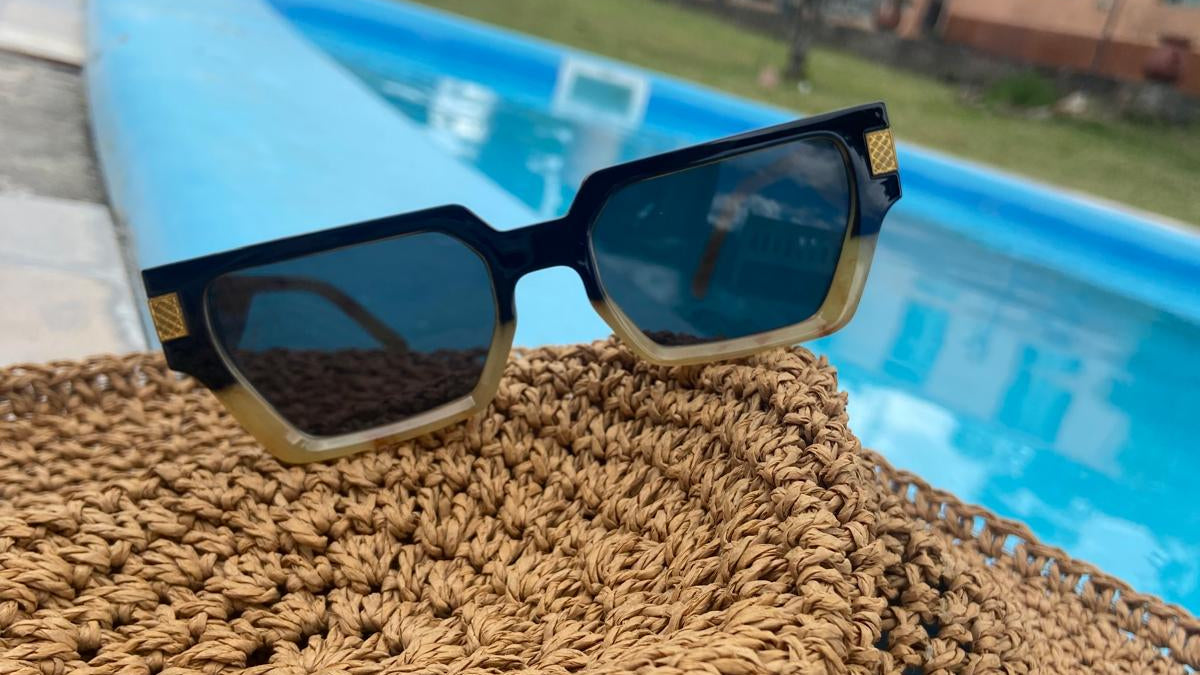 Lentes Riviera – Azul degradé con detalle dorado