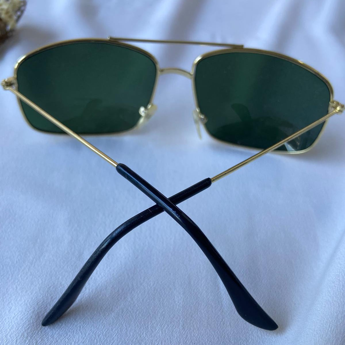 Lentes RAY – Metal dorado clásico